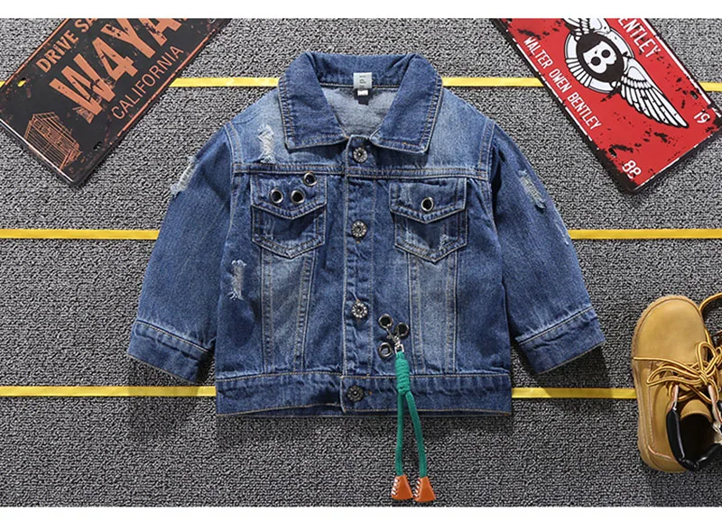 Fashion Children Mickey Denim Jacket Coat New Spring Autumn Kids Fashion Outerwear Boys Girls Hole Cartoon Jeans Coat 2-7Y