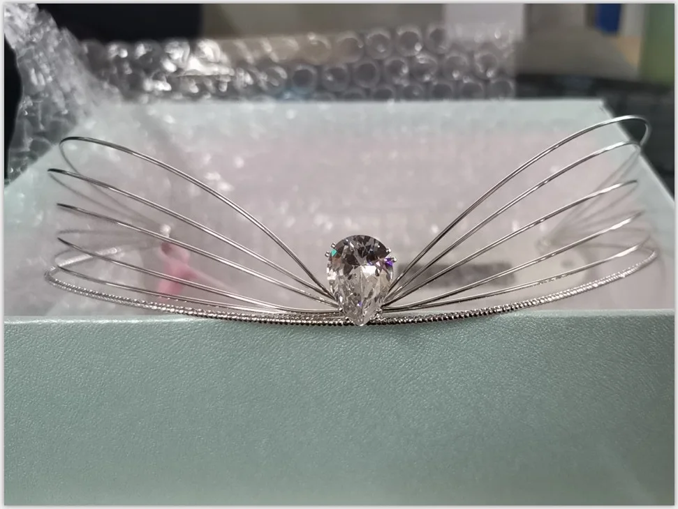 Crowns and Tiaras Crystal Pearl Bride Wedding Queen Crowns for Women Decorative Princess Tiaras Hair Accessories for Women and Girls (7)