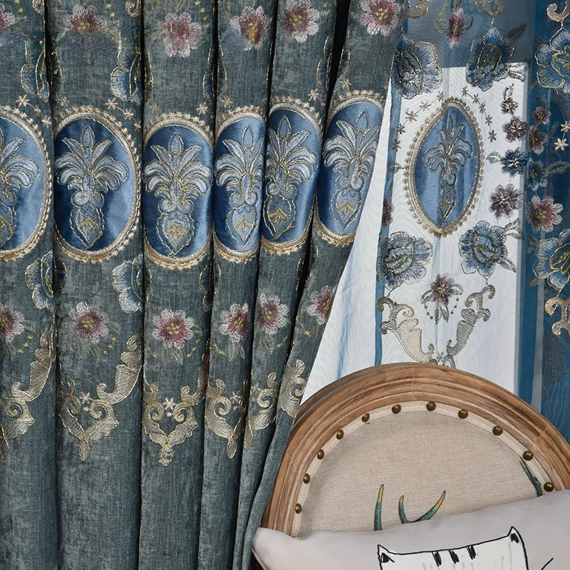

European Style Polyester Jacquard Three-dimensional Embroidered Blackout Curtain European Style Embroidered Blackout Curtain
