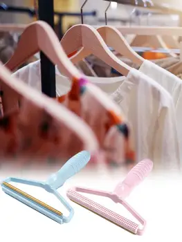 

Portable Plush Remover Brush Clothes Fluff Shaver Wooden Handle Manual Plush Clothes Dehairing Machine Clothes Brush Tool