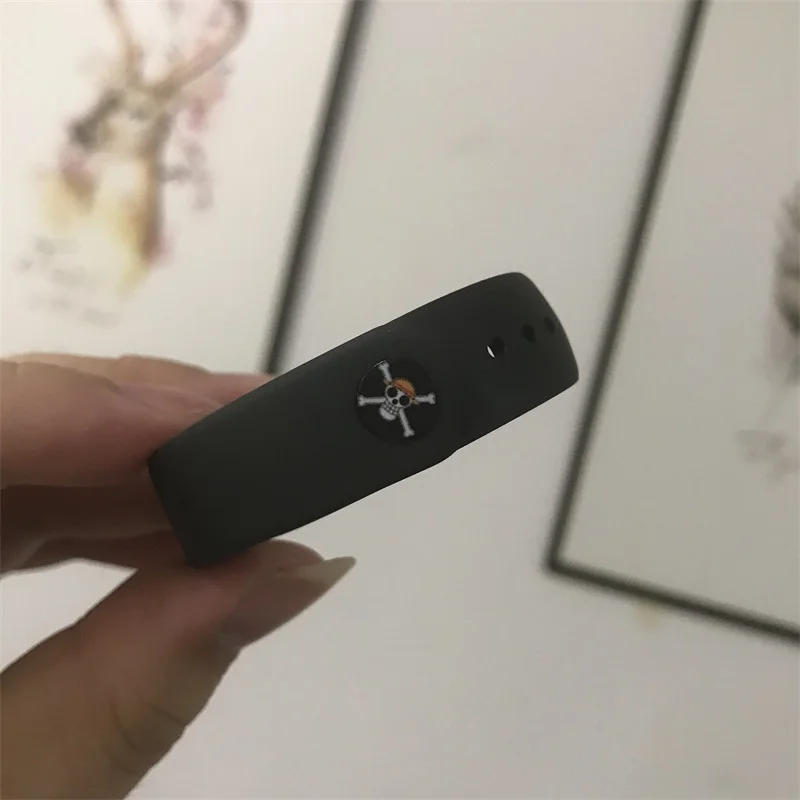Браслет с пряжкой для Xiaomi mi Band 4/mi Band 3 силиконовый Смарт-часы браслет металлическая кнопка для mi band 4 3 ремешок - Цвет: Black 1