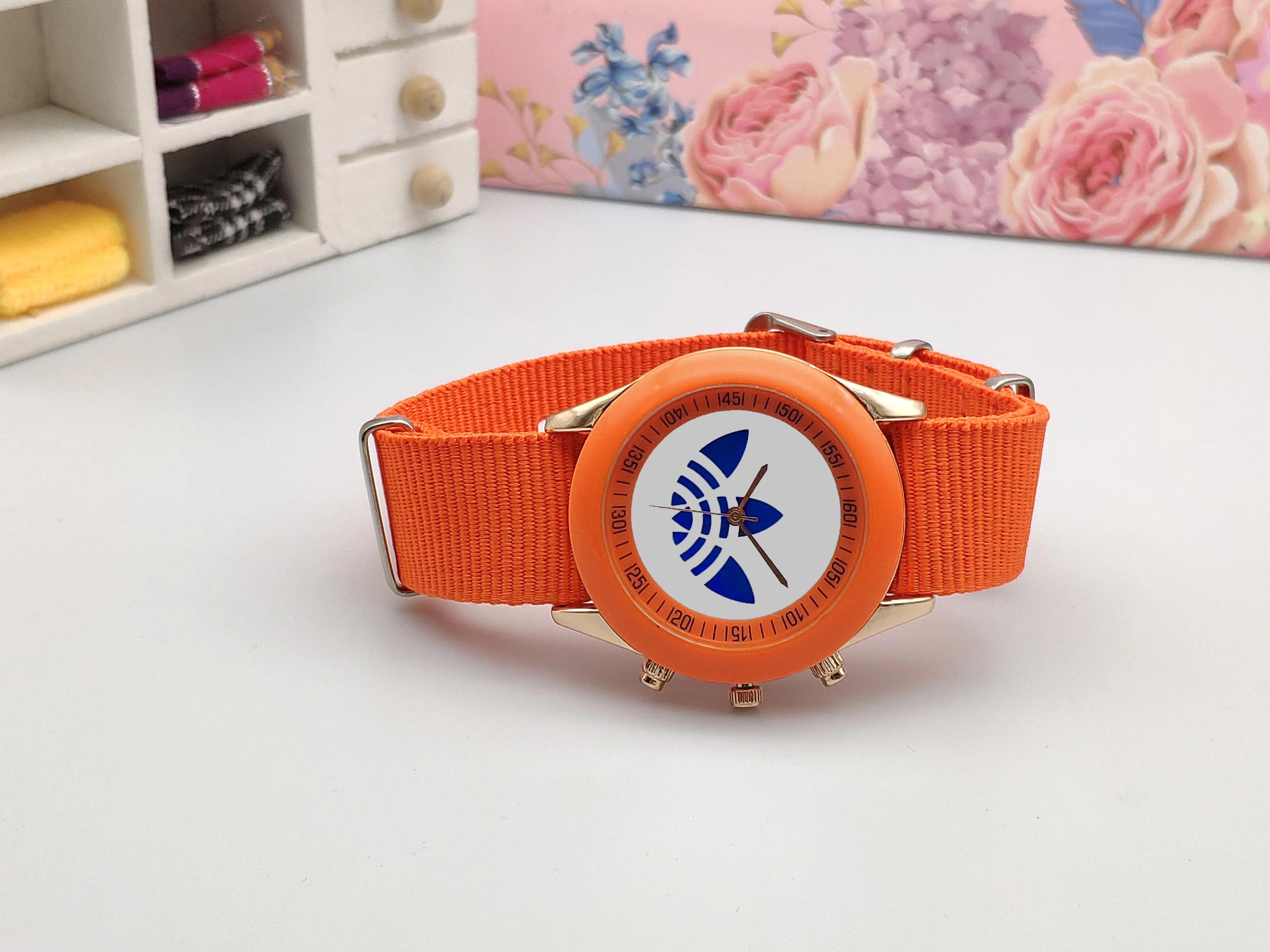 Ins brand Women Watches Ultra Thin Canvas Band Quartz Watch Fashion Female Wristwatch Relogio Feminino Zegarek Damski Relojes - Цвет: orange