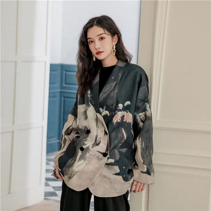 

2020 Spring Women's Plus size Character Print Back black and white striped Casual Suit Jacket Ladies Autumn Loose Office Blazer
