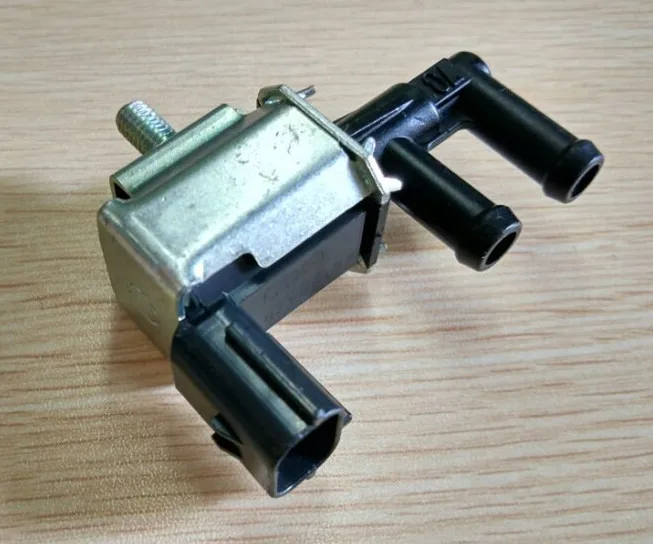 Подлинный K5T48478 16102-AA490 16102AA400 16102-AA400 продувка управление переключатель клапан соленоида