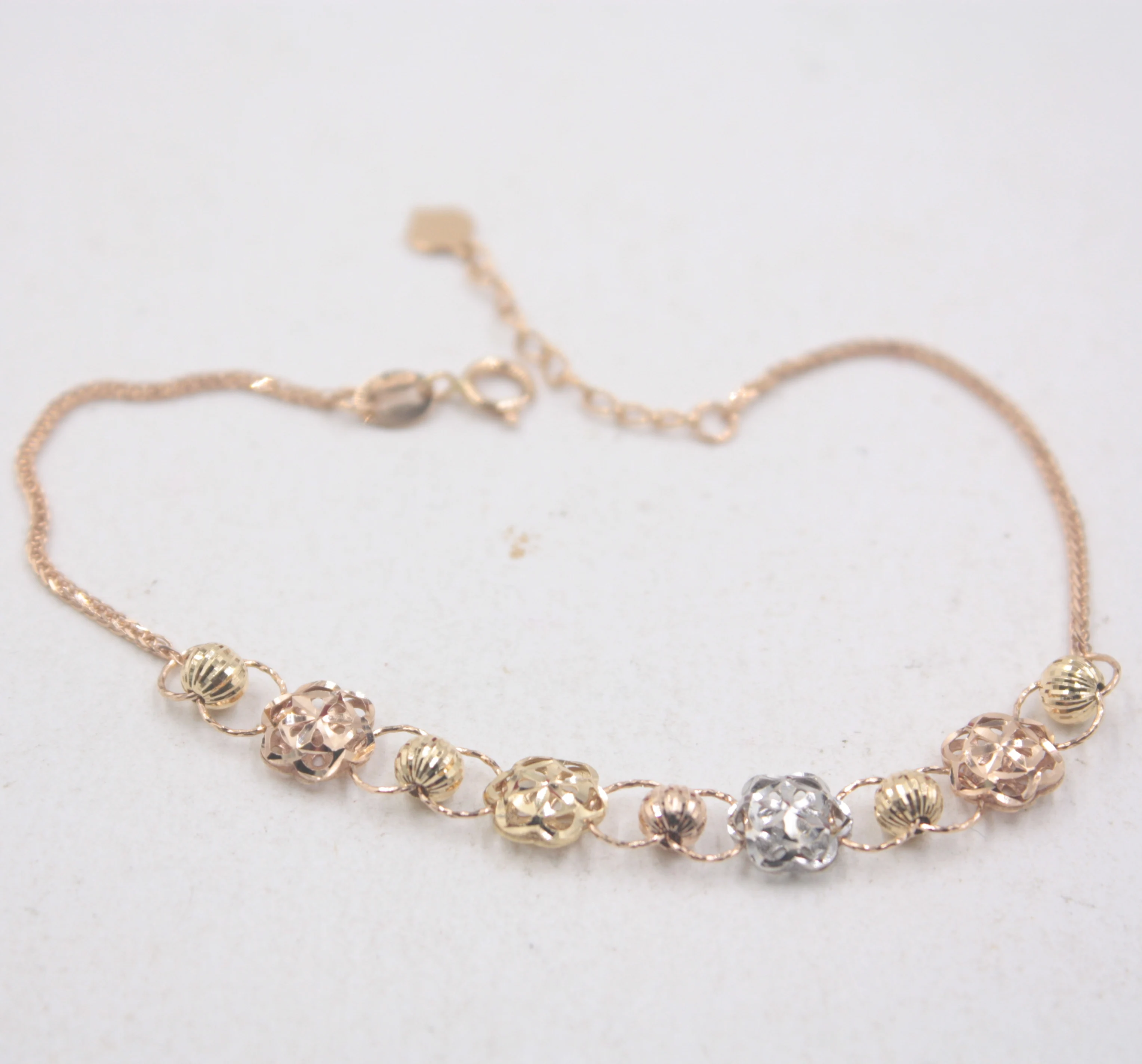 

Real 18K Multi-tone Gold Bracelet Woman's Charm Flower Wheat Girl Link 7.48''L Gift