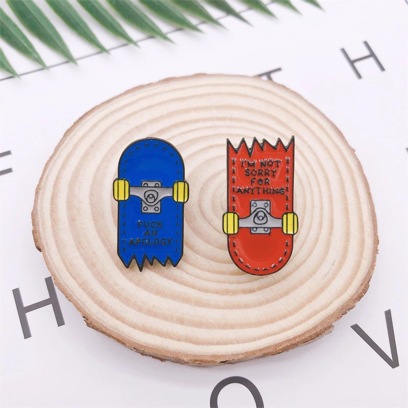 Мода Мультфильм Скейтборд эмаль булавки красный синий двойной дилер Броши Кнопка сумка с меткой одежда ювелирные изделия для детей друзей