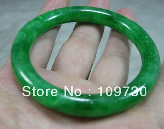 > 909292 красивый яркий зеленый жадеит браслет 55 мм