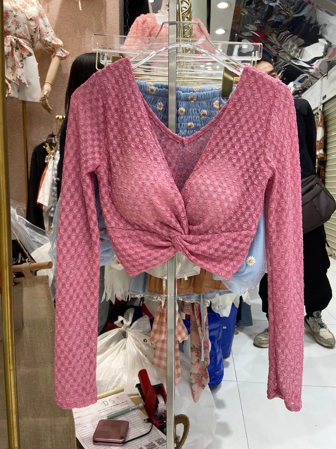 

V-neck Tight Crop Top for Women 2020 New Sexy Short Off Navel Bra Top Polka Dot Sexy Shirt Ladies Tops Long Sleeve