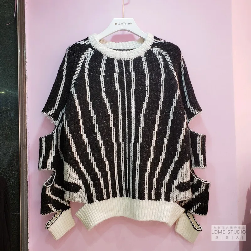 

Holes Sleeve Sweater for Women 2020 New Style for Autumn and Winter Round Neck Zebra-Stripe Sweater Ladies Casual Knit Pullovers