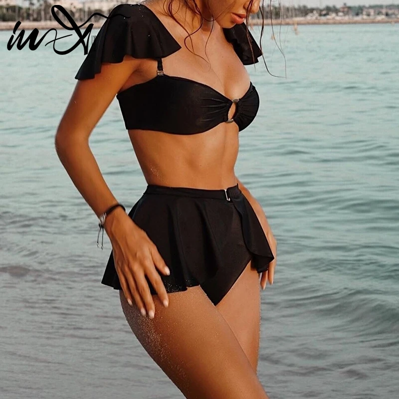 Baratos In X traje de baño negro con falda Sexy bikini de cintura alta 2020 traje de baño con volantes Mujer traje de baño retro sin hombro