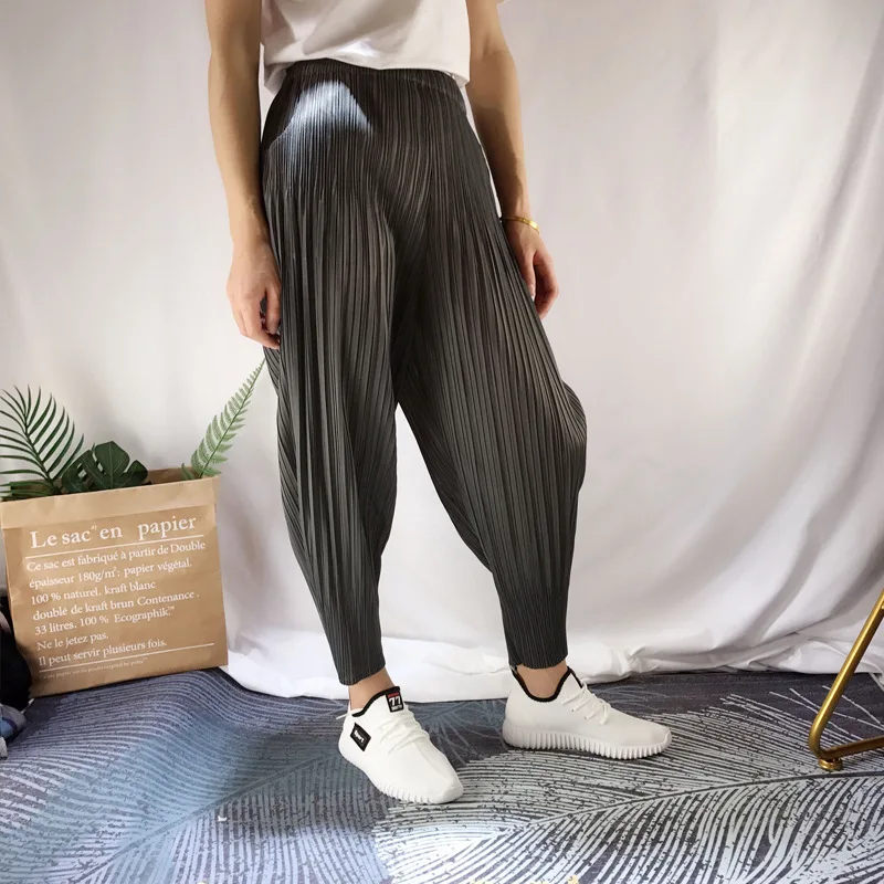 Miyake плиссированные шаровары летние новые свободные Большие размеры женские модные дикие шаровары девять штанов