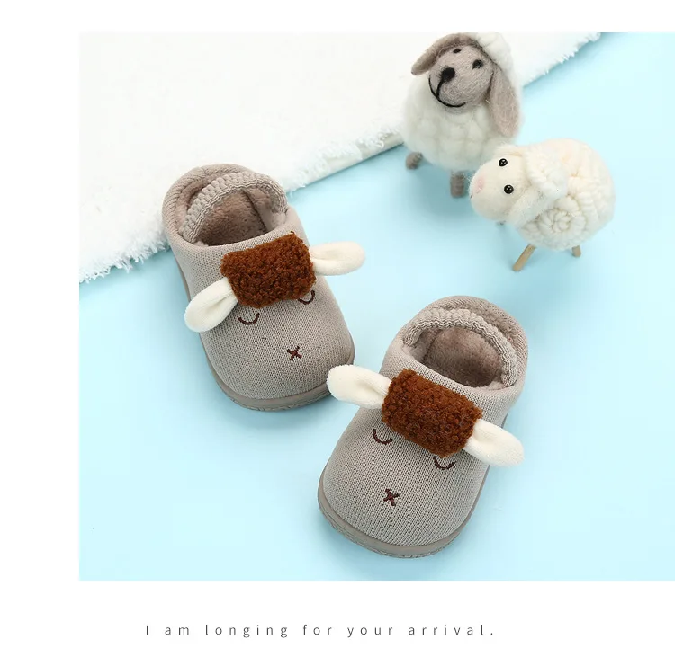 Новинка 2019 года; брендовые теплые детские тапочки; зимние домашние тапочки для новорожденных; обувь для малышей из овечьей шерсти; детские