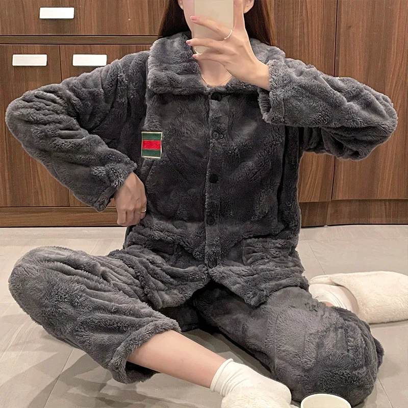 

Winter Long-sleeved New Coral Fleece Pajamas Casual Suit Warm Flannel Pajamas for Women Thick 2 Piece Set