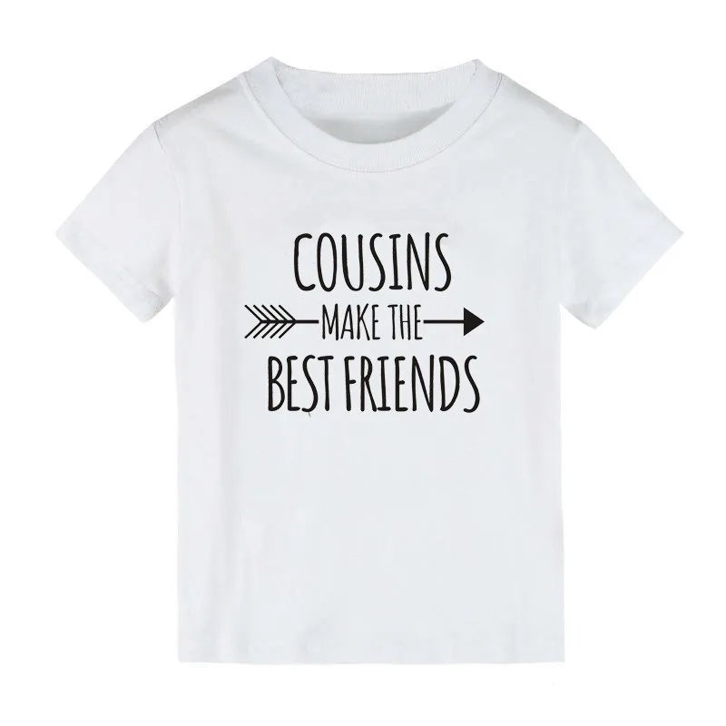 В году, детская модная футболка "Cousins Make The Best Friends" Футболка для мальчиков и девочек праздничная одежда Забавные футболки, детская модная одежда