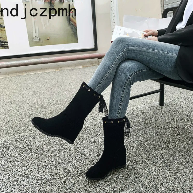 Женские ботинки новая осенне-зимняя женская обувь на среднем каблуке со шнуровкой, увеличивающая рост, большие размеры 35-43, 6 см