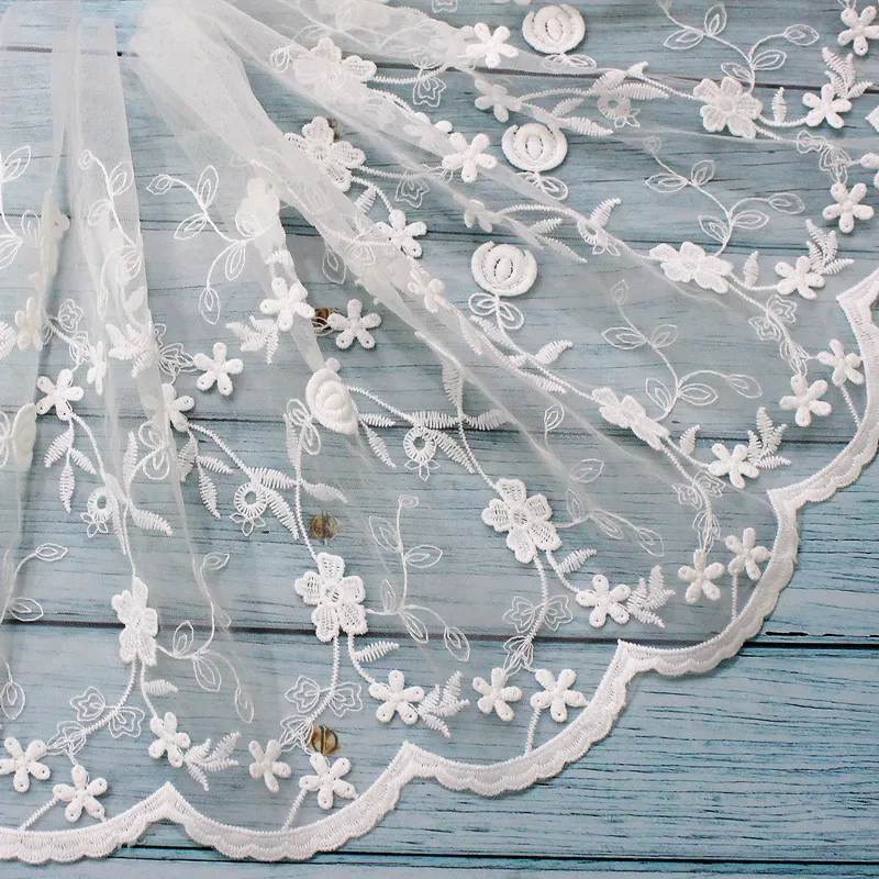 

Цвета слоновой кости с кружевной отделкой 5 ярдов Марля тюль сетка вышивка ленты ткань свадебное платье одежда швейный материал 10,2 дюйма Ширина M4F84