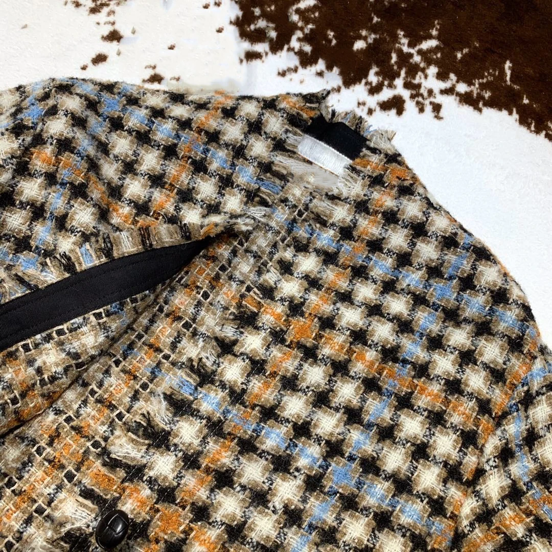 new ladies high quality fashion long sleeve V-neck retro tassel woven tweed large pocket drop shoulder loose coat 1022