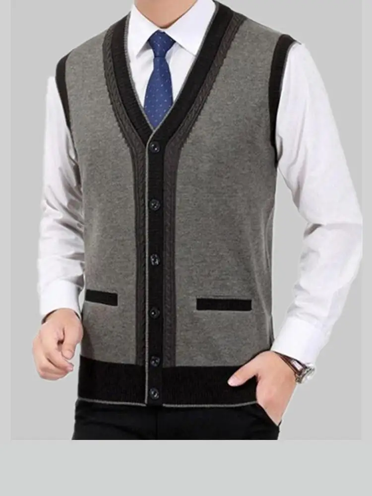 Женский трикотажный жилет без рукавов повседневный с V-образным - Цена: 1 690,51 руб.