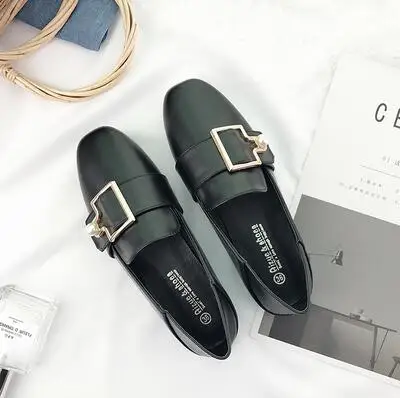 Women Retro Flat Heel Soft Bottom Shoes Ladies Shallow Mouth Solid Color Casual Shoes Round Toe Flat Shoes - Цвет: Черный
