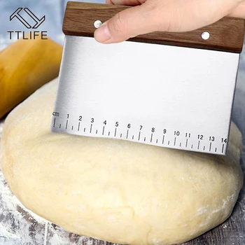 

High Quality Dough Scraper Stainless Steel Pizza Cutter Kitchen Bakery Tools Cake Tool Scale Baking Tools for Cakes Baking Tools