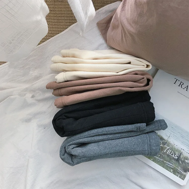 12592390158_1823421814_副本