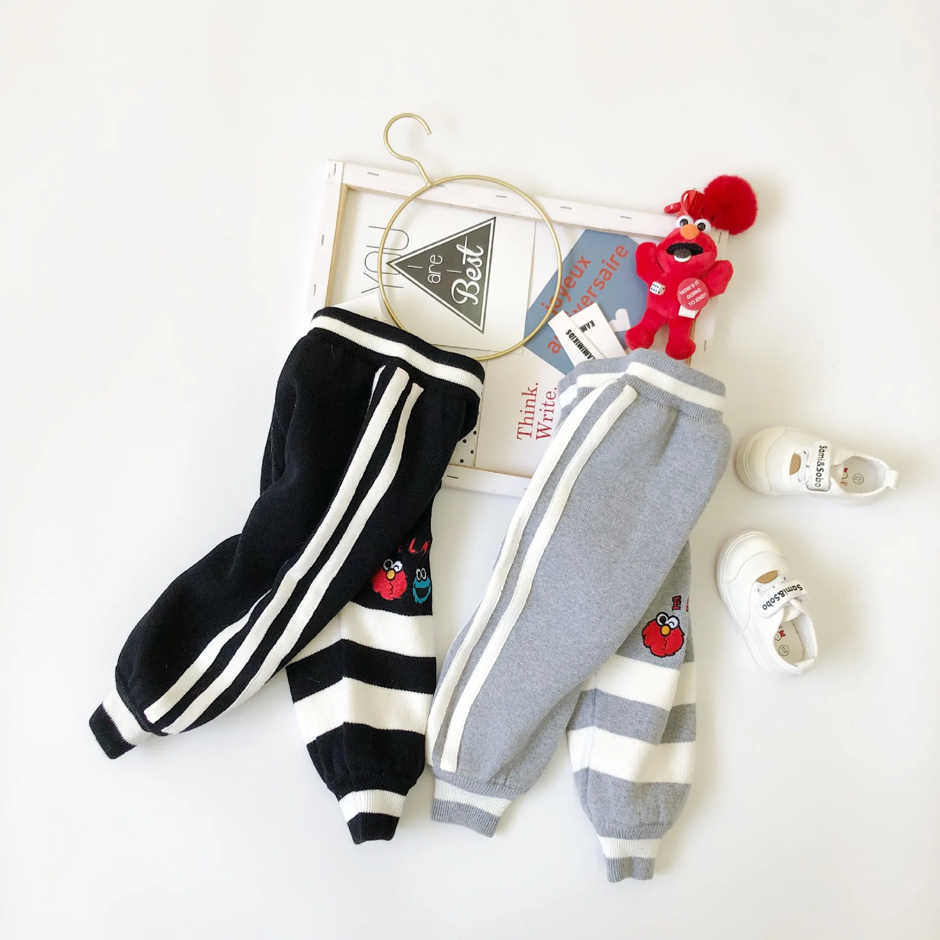 Tonytaobaby/Новинка; зимние детские трикотажные и Фланелевые штаны с вышитыми героями мультфильмов для мальчиков и девочек
