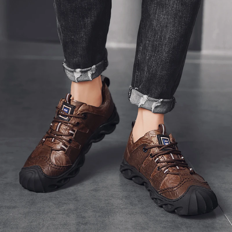 Outdoors Shoes Men Genuine Leather Soft Rubber Tactical Hunting Boots Breathable Mountain Hiking Men's Sneakers