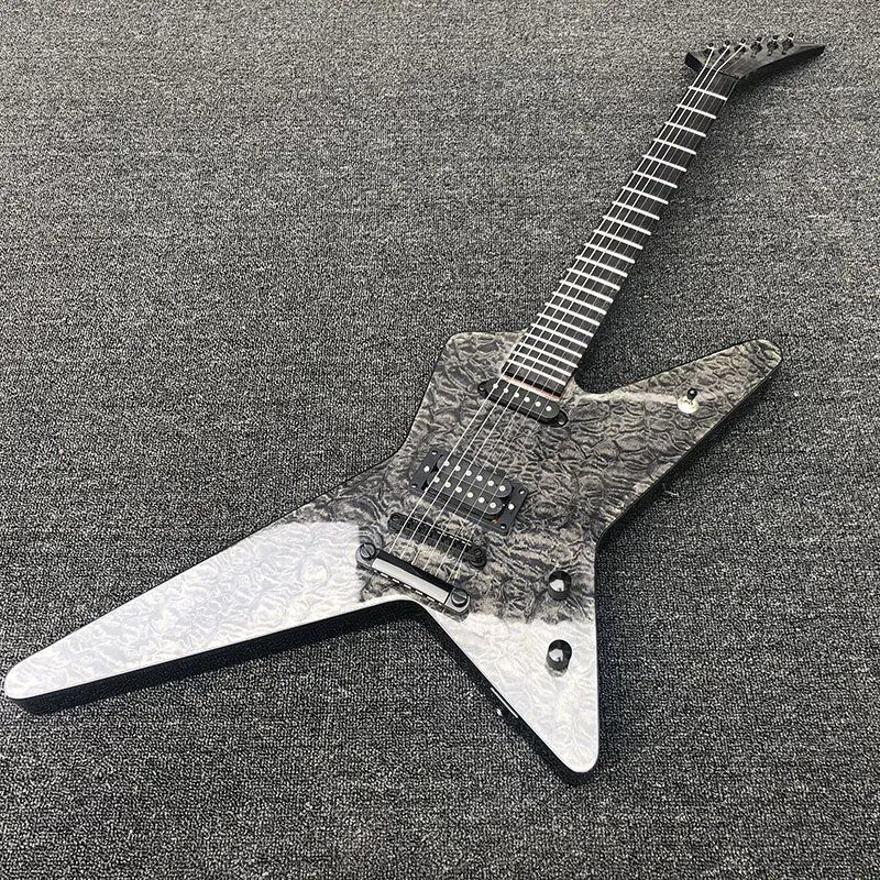 

2019 Factory Custom Electric Guitar with quilted maple Top,black Hardware,free shipping