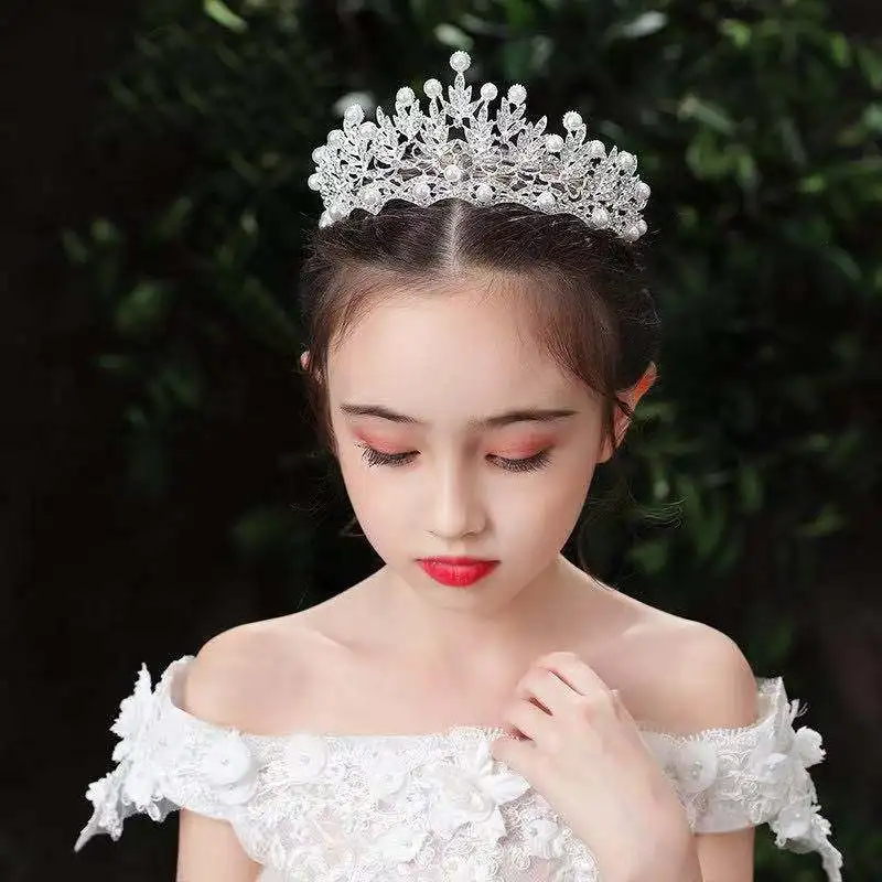 Children's wreath girl headband princess tiara crown decoration bride bridesmaid wedding photography holiday photo headdress hair accessory hair headdress bridal headwear hair band crown