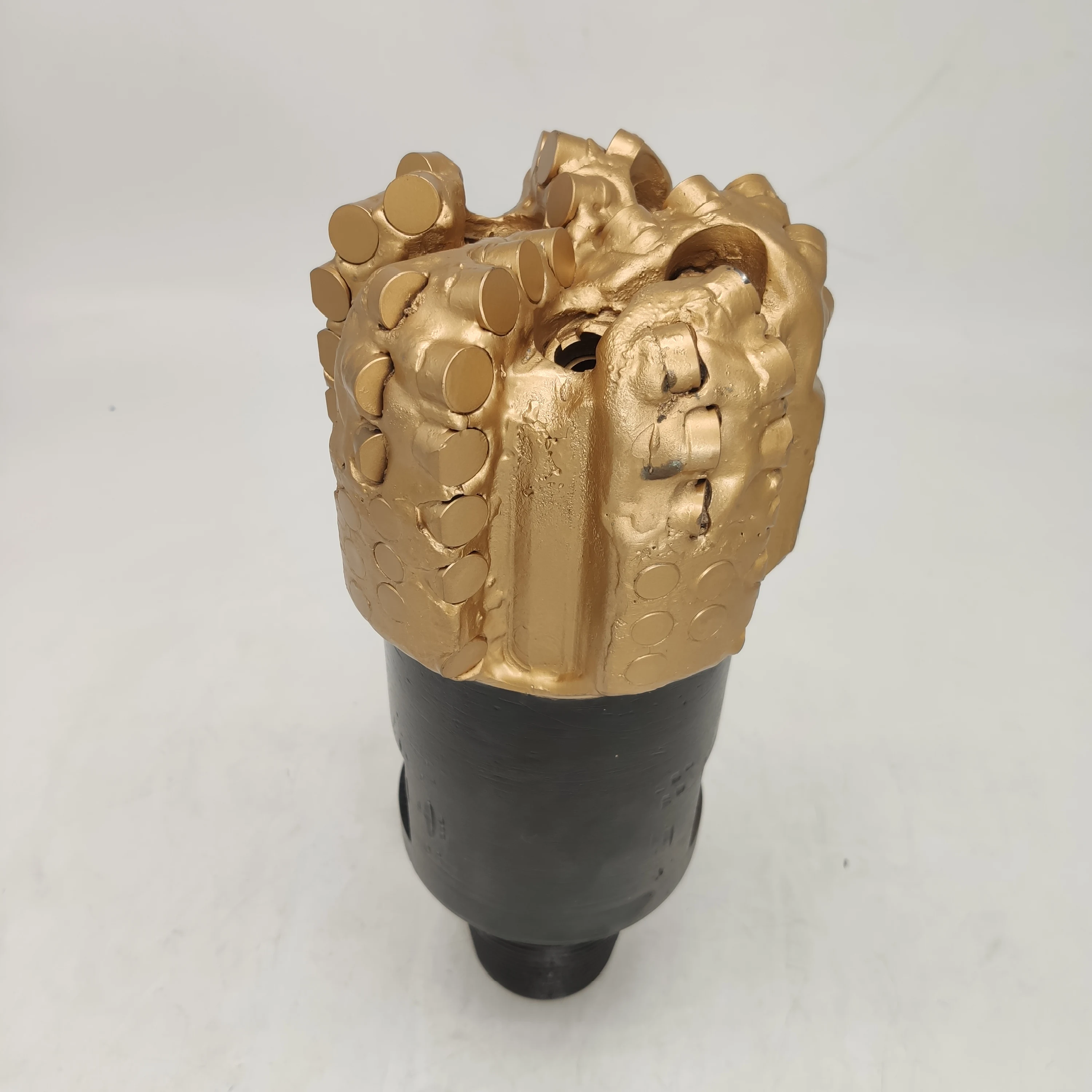 Рисунок 6 - 152 мм PDC сверла для горных работ/Алмазные