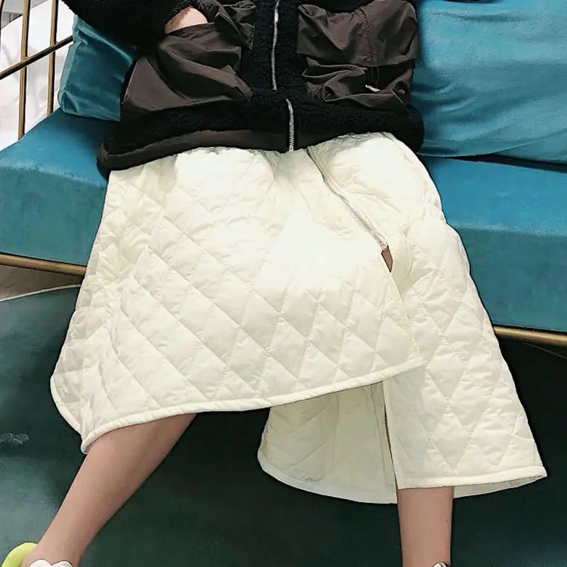 XITAO, необычная клетчатая юбка, модная, новая, с высокой талией, черная, белая,, зимняя, маленькая, свежая, миноритарная, повседневная, свободная юбка, GCC3047