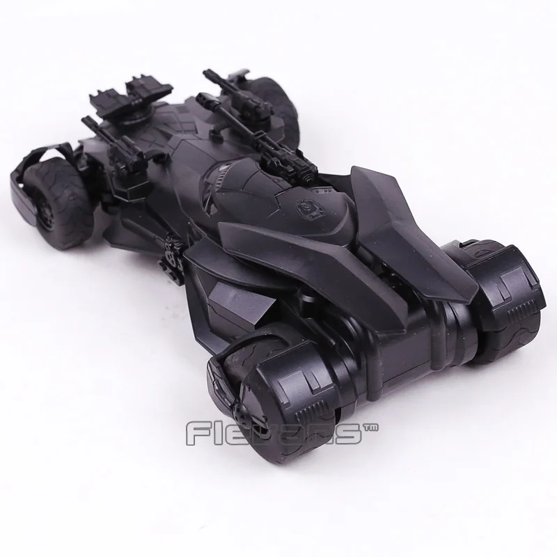  DC COMICS Justice League Batman 1:18 RC Batmobile PVC Action Figure Collectible Model Toy Gift with
