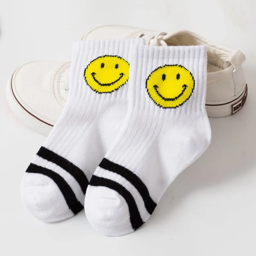 Весенние новые стильные короткие носки из чесаного хлопка в Вертикальную Полоску с рисунком смайлика детские носки средних и маленьких размеров
