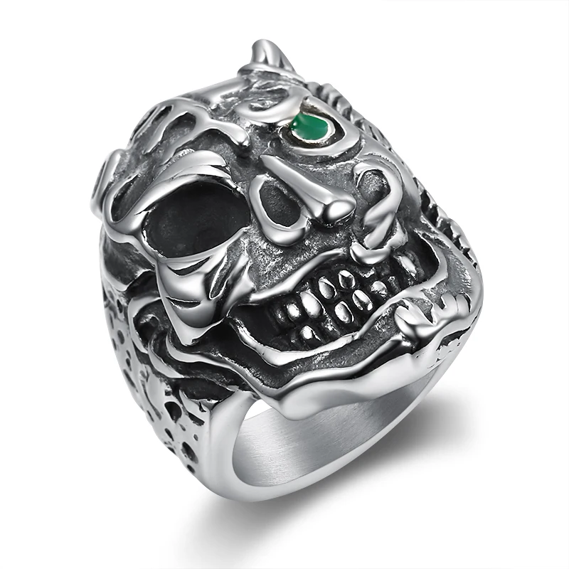 blue eyes ring (1)