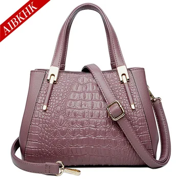 

Leather ladies handbags, 2020 new one shoulder hand crocodile grain bags noble and generous