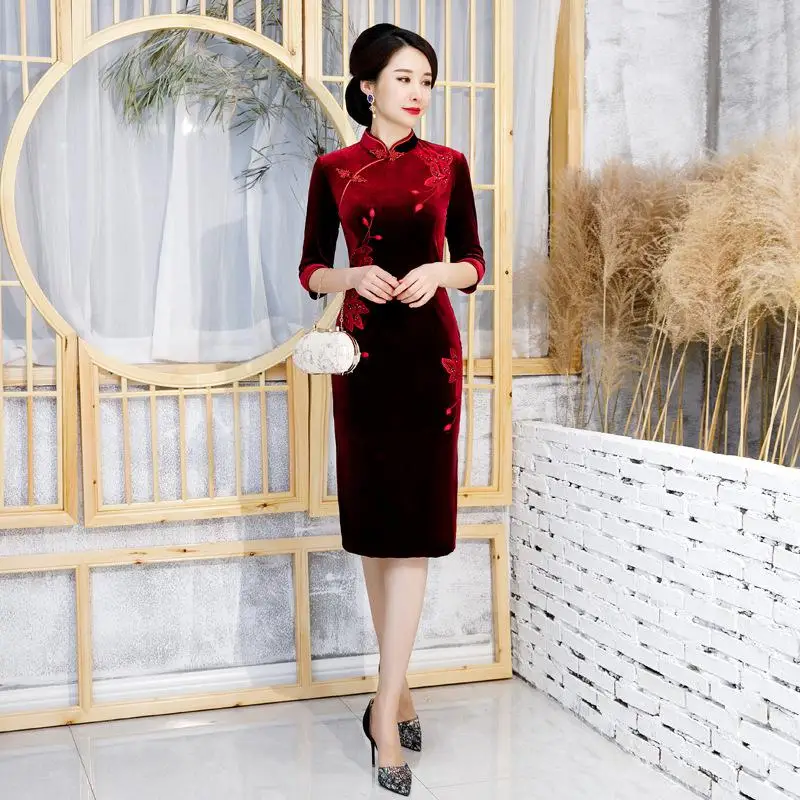 Женское платье для свадебной вечеринки, сексуальное, тонкое, Qipao, элегантное, на пуговицах, с высоким разрезом, с вышитыми цветами, Cheongsam, большие размеры 3xl 4xl Vestidos - Цвет: burgundy B
