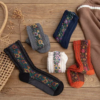 

New Fashion Women Socks Cotton Euramerican National Wind Flowers Autumn and Winter Ladies Socks Warm and Cute