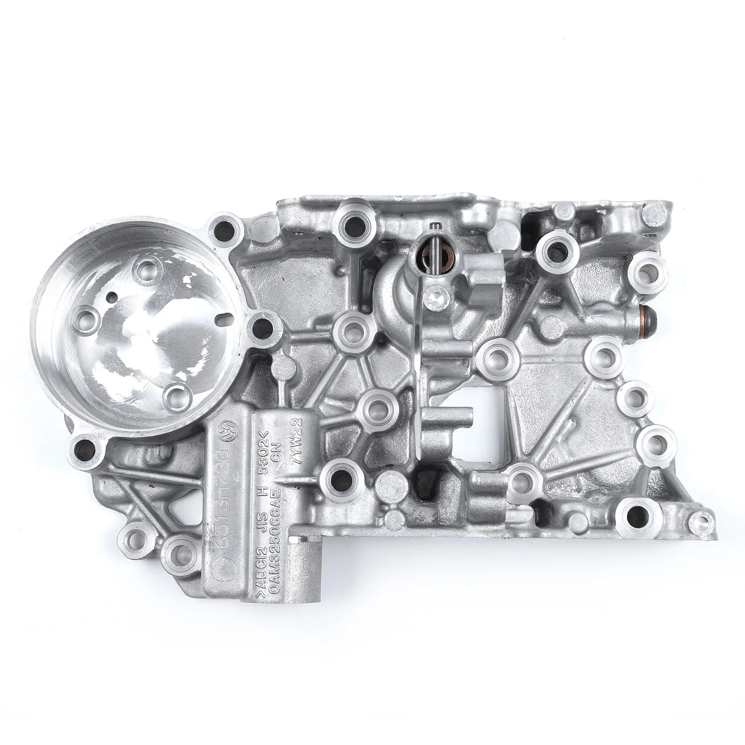 

New DSG DQ200 Valvebody Accumulator Housing 0AM325066C 0AM325066R For A1/A3/Q3