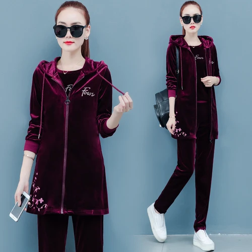 

2019 Spring Women Gold Velvet Suits Three Piece Set Embroidery Hooded Jacket And T Shirt And Pants Tracksuits Set Plus Size 4X