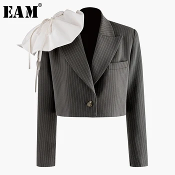 

[EAM] Women Three-dimensional Striped Short Blazer New Lapel Long Sleeve Loose Fit Jacket Fashion Spring Autumn 2020 1N906