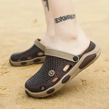 Г. Летние новые стильные мужские сандалии пляжная пористая обувь с закрытым носком повседневные сандалии для улицы