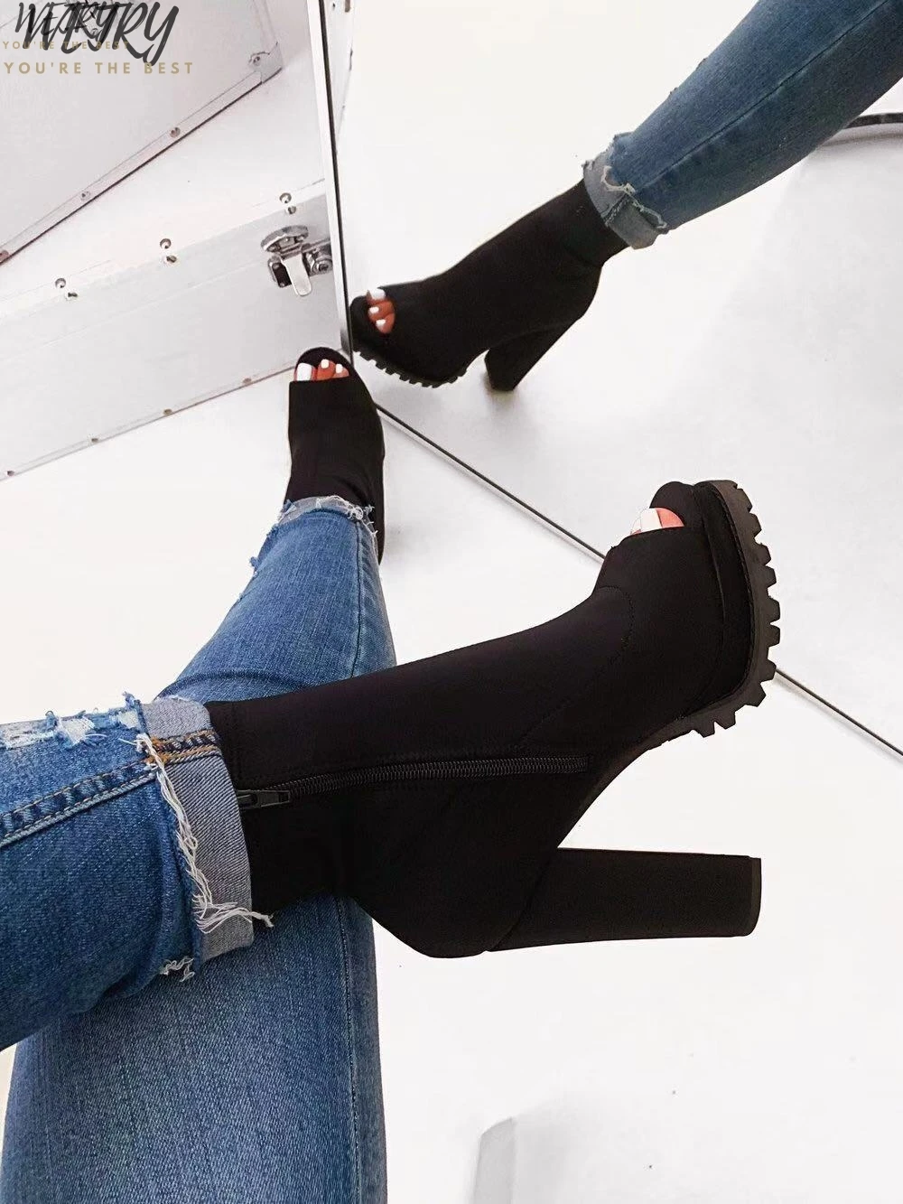 Купить 2020 Women Transparent Sandals Ladies High Heel Slippers Candy Color Open Toes Thick Fashion Female Slides Summer Shoes  Обувь | Боссоножки и сандалии (4000620975464)