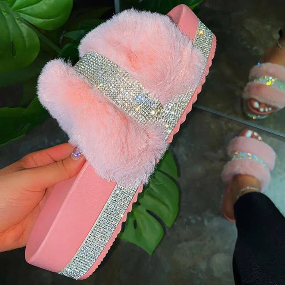 

Summer Slippers Woman Faux Fur Slides Rhinestone Furry Pink Shoes Pantufas De Pelucia De Bi Fluffy Sliders Plush Slippers