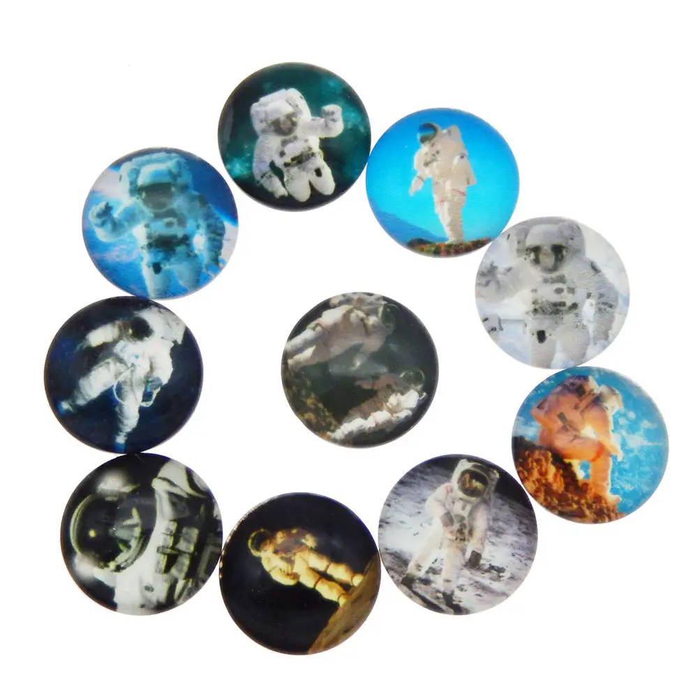 

Wholesale Spaceman Design Glass Cabochon Demo Mix Astronaut Pattern Flatback Cameo For Jewelry Craft Making Findings 8 -30mm