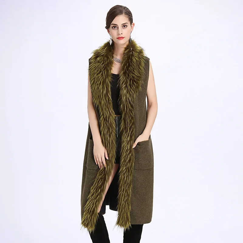 4453517271_1573721766