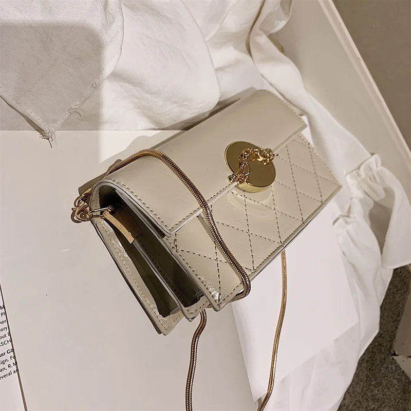 

2019 New Style Stereo Rhombus Square Sling Bag round Plate Chain Magnetic Snap Shoulder Women's Bag