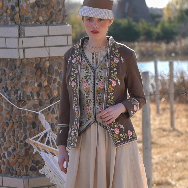 Женская короткая куртка AIGYPTOS элегантная приталенная винтажная с цветочной