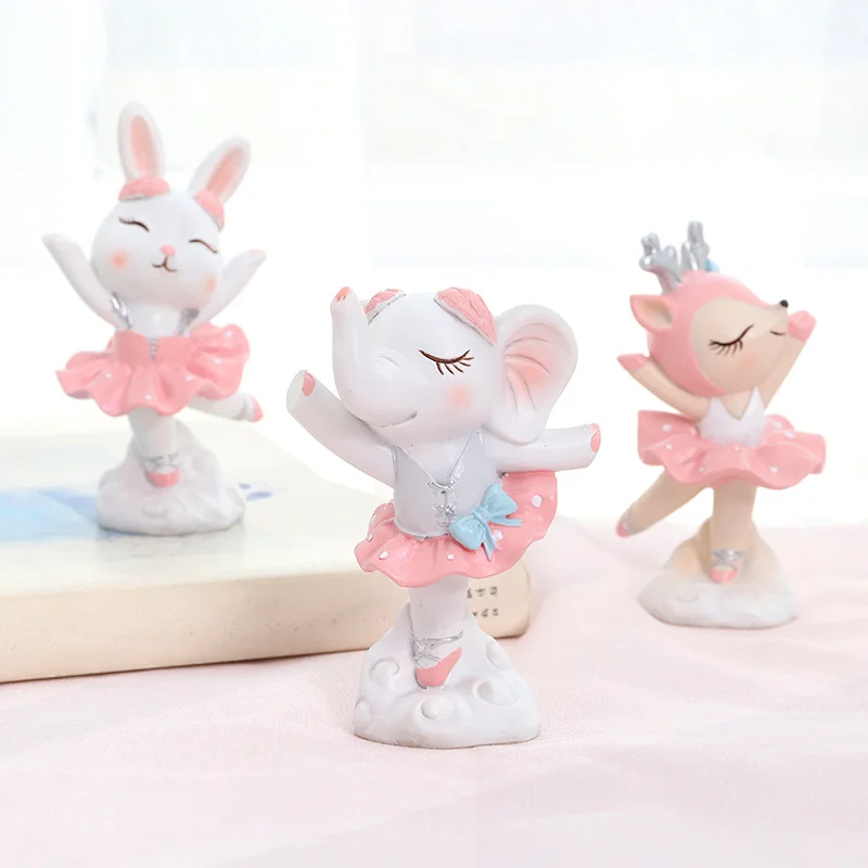 

Set of 4pcs Animal Ballet Dancer Figurine Christmas Party Cake Decoration Elephant Ornament Hippo Rabbit Cake Topper Craft