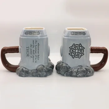 

3D three-dimensional thunderbolt shape Mug Avenger alliance thunderbolt hammer ceramic cup creative thunderbolt cup