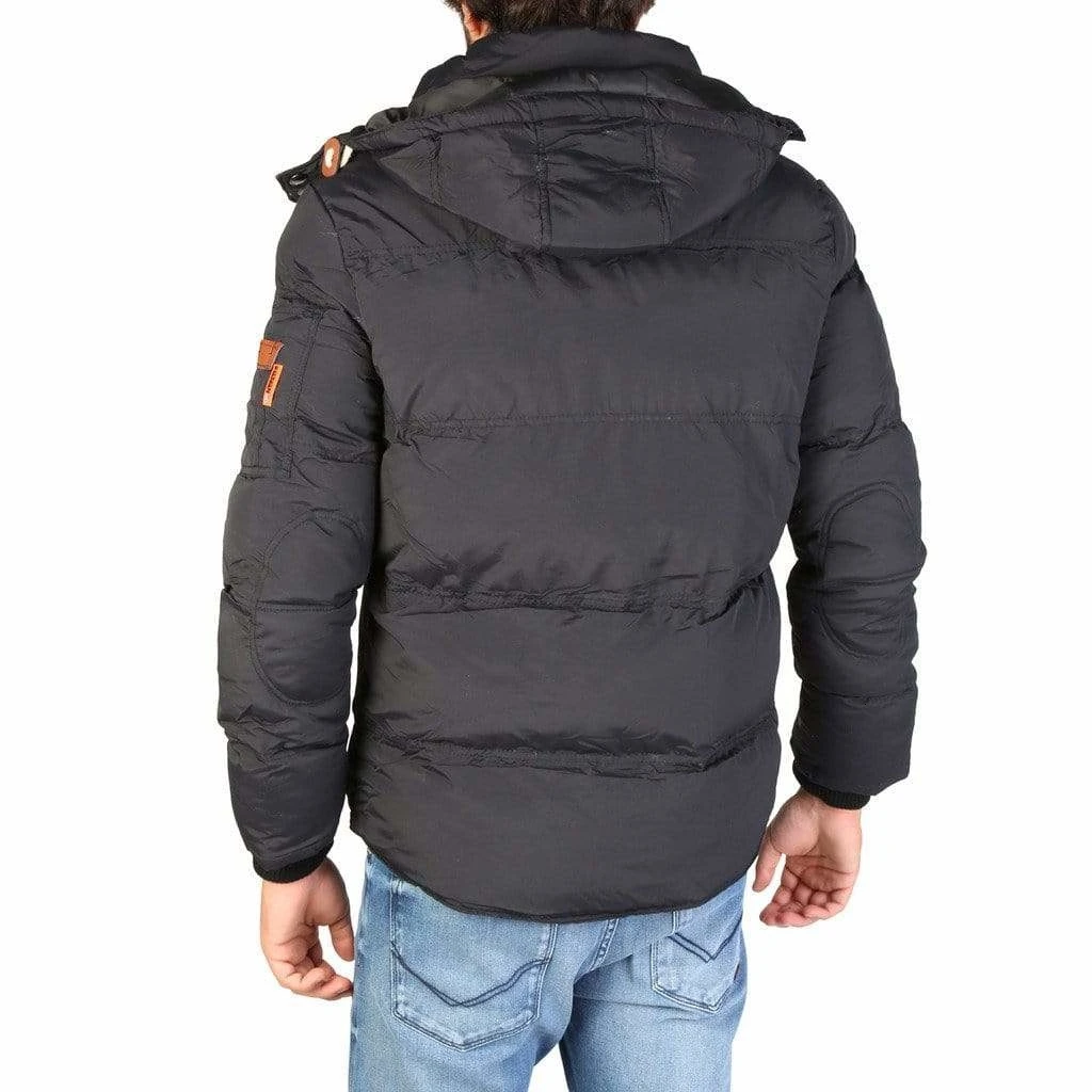 Geographical Norway- Verveine_man